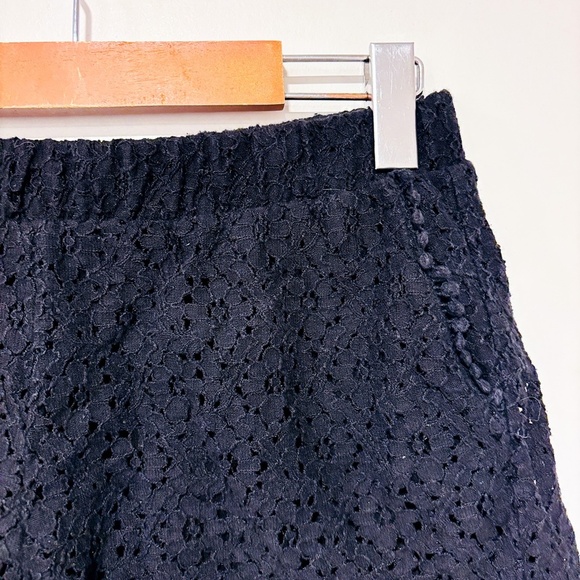 STREETWEAR SOCIETY Black lace floral shorts | chic boho summer | Small * - Picture 5 of 7
